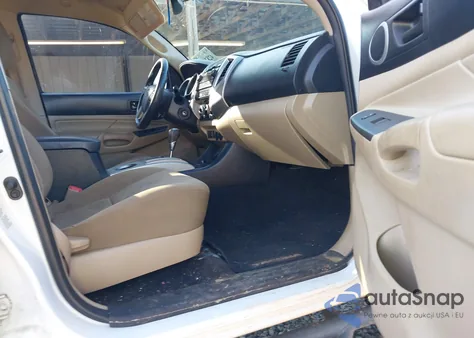 2012 Toyota Tacoma Base V6 z USA, uszkodzony, nr VIN 3TMMU4FN8CM039677